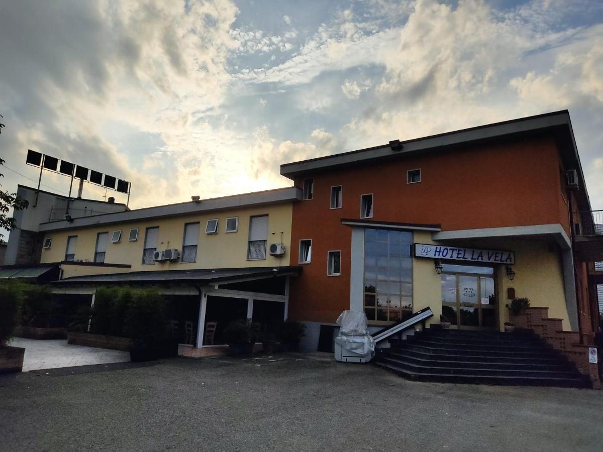 Hotel La Vela Castelnuovo Rangone Exteriör bild