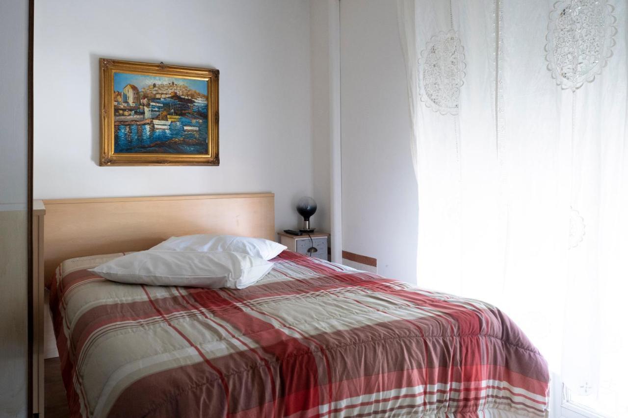 Hotel La Vela Castelnuovo Rangone Exteriör bild